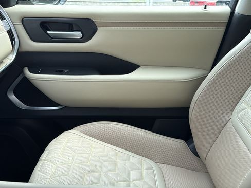 Certified 2026 Nissan Armada Platinum AWD/4WD image 18