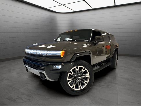 New 2025 GMC Hummer EV 3X w/ LPO, Cargo Utility Package image 1