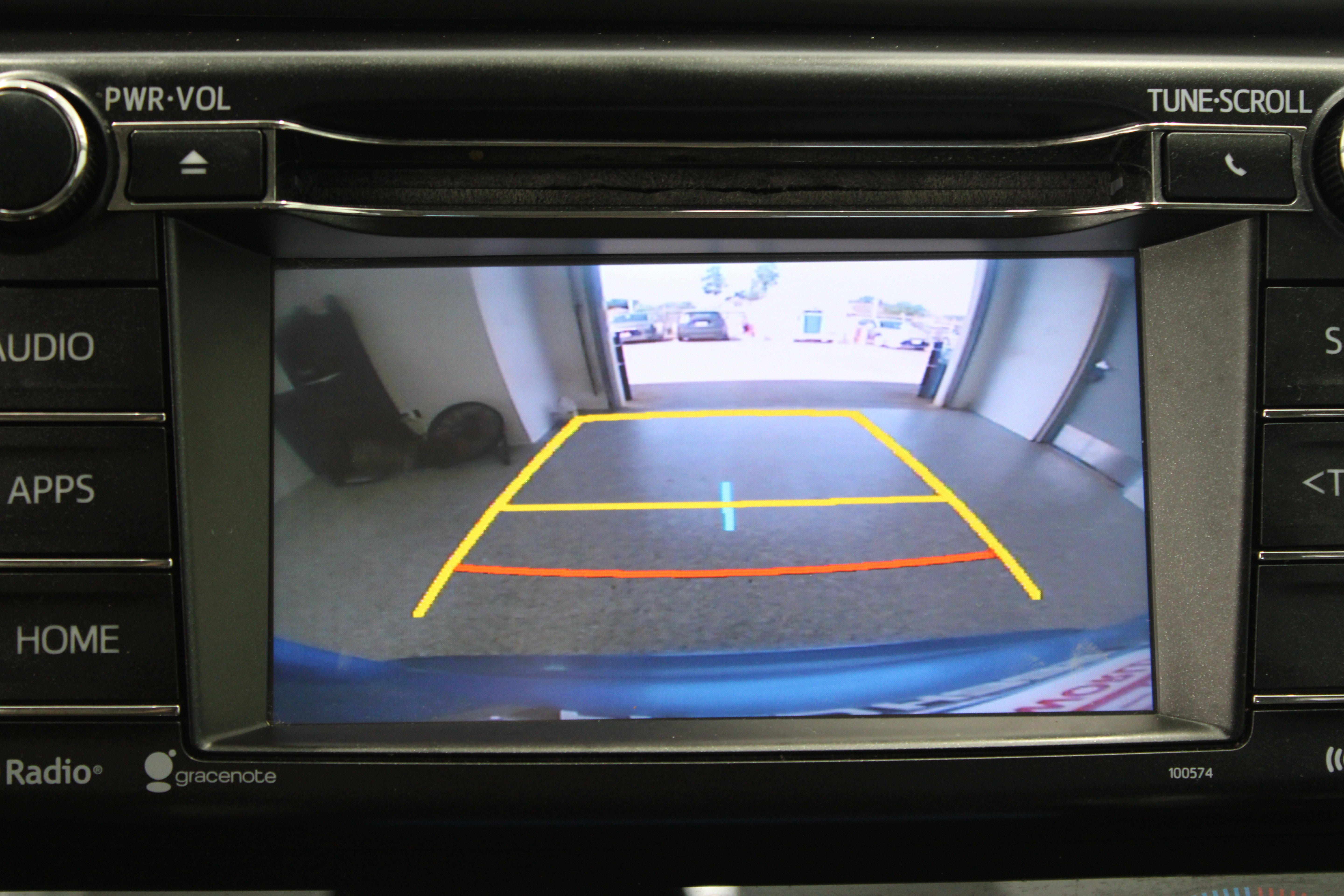 Used 2018 Toyota RAV4 XLE FWD image 20