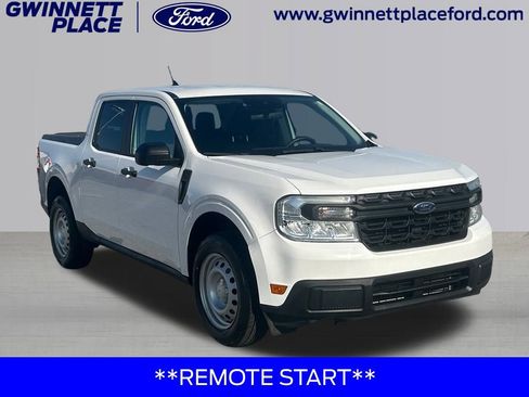 Used 2022 Ford Maverick XL image 3