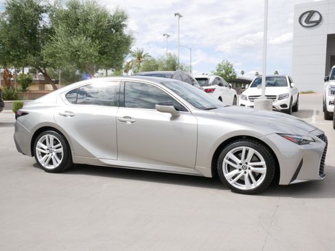 Certified 2021 Lexus IS 300 w/ Comfort Package image 19