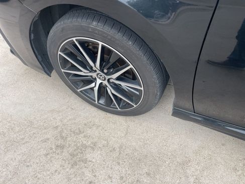 Used 2024 Toyota Camry SE w/ Cold Weather Package FWD image 24