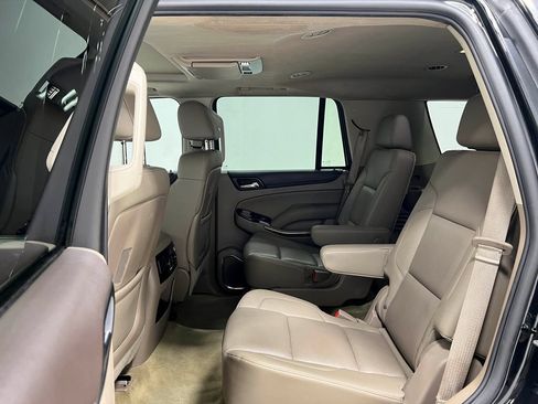 Used 2016 GMC Yukon SLT w/ Open Road Package AWD/4WD image 37