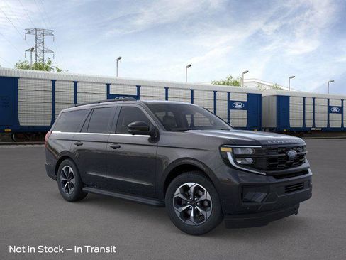 New 2026 Ford Expedition Active AWD/4WD image 16