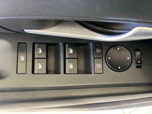 Used 2025 Hyundai Tucson SEL image 16