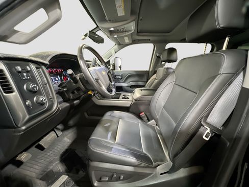 Used 2019 Chevrolet Silverado 2500 LTZ w/ Duramax Plus Package image 16