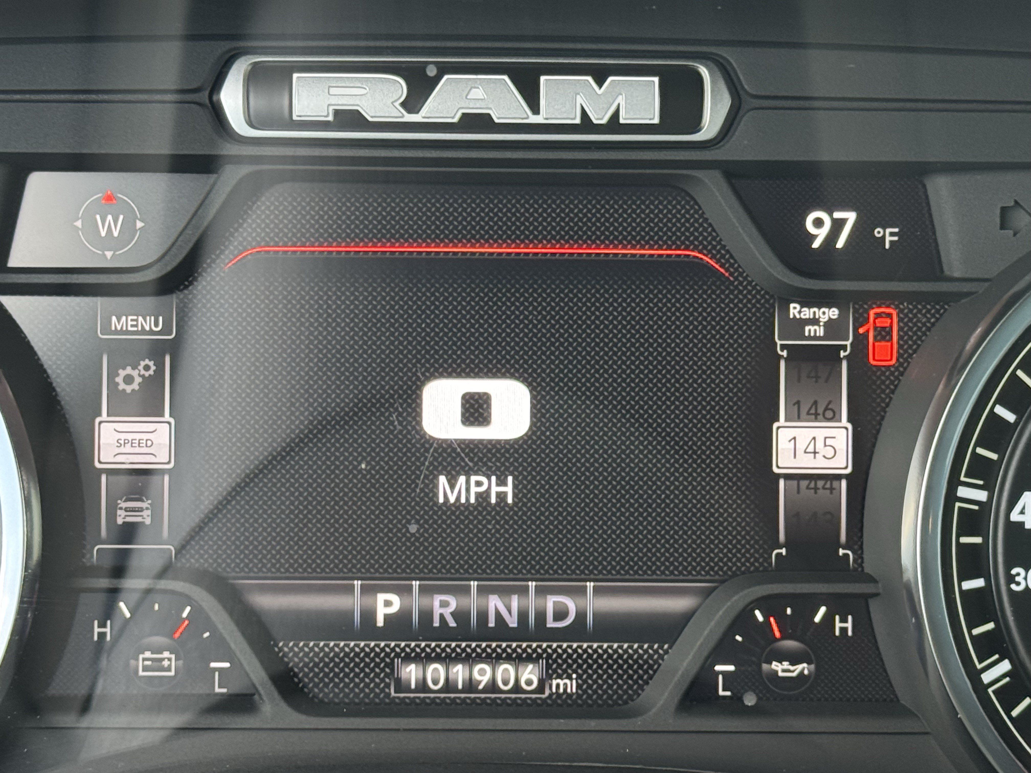 Used 2023 RAM 1500 Laramie RWD image 29