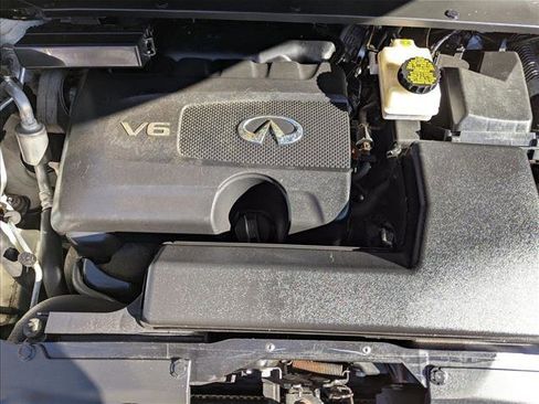 Used 2019 INFINITI QX60 Luxe w/ Essential Package image 23