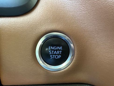 Used 2023 Toyota Tundra 1794 Edition image 30