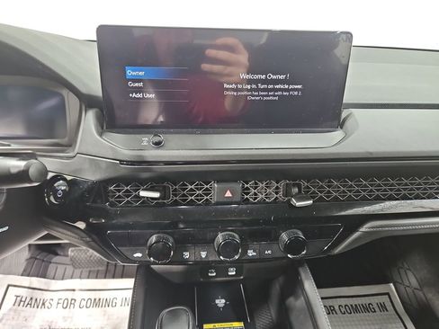 Used 2023 Honda Accord Touring image 18