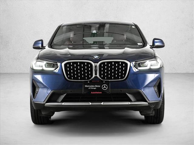 Used 2023 BMW X4 xDrive30i w/ Premium Package AWD/4WD image 2