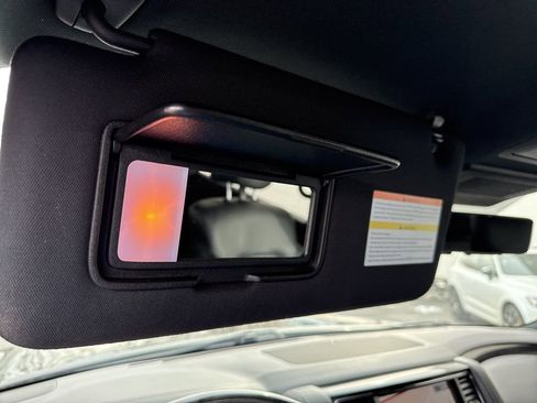 Used 2021 INFINITI QX80 Sensory w/ All-Season Package image 33