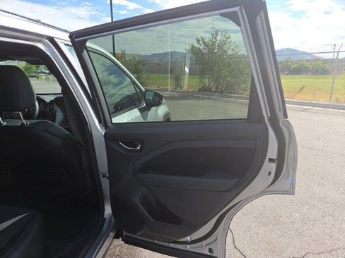Used 2026 Subaru Forester Touring AWD/4WD image 17