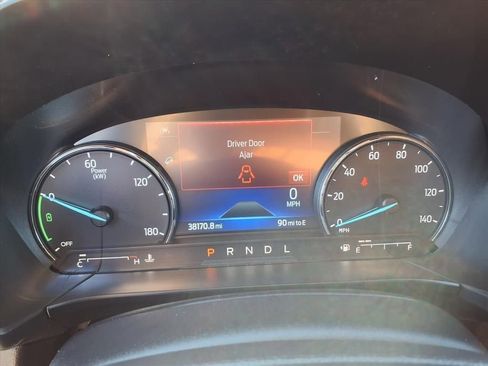 Used 2021 Ford Escape SE image 17