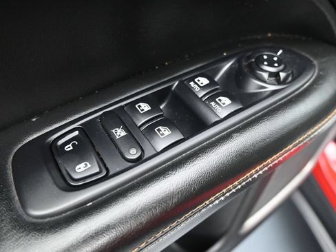 Used 2019 Jeep Compass Latitude w/ Cold Weather Group AWD/4WD image 11