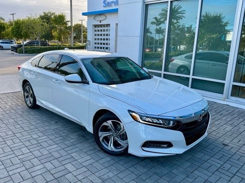 Used 2020 Honda Accord EX image 1