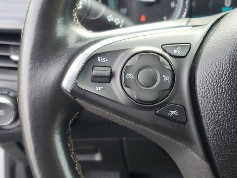 Used 2018 Buick Envision Preferred image 16