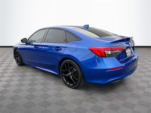 Used 2022 Honda Civic Sport image 5