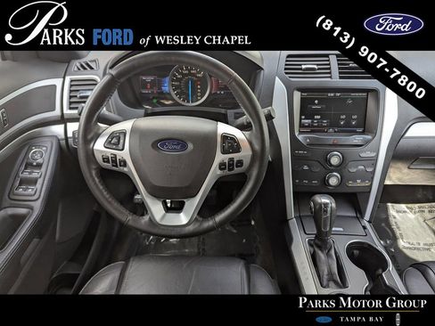 Used 2014 Ford Explorer XLT w/ Equipment Group 202A image 10