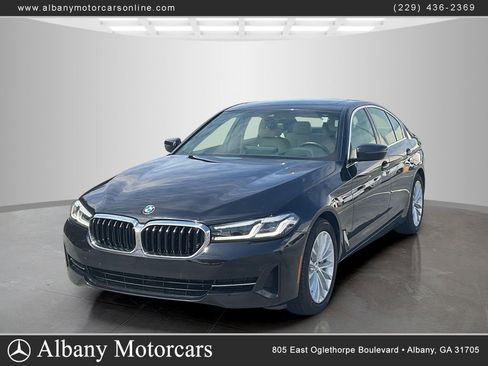 Used 2021 BMW 530i RWD image 1