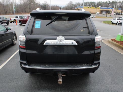 Used 2018 Toyota 4Runner Limited image 7