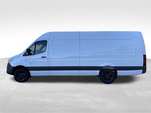 New 2025 Mercedes-Benz Sprinter 3500 image 2