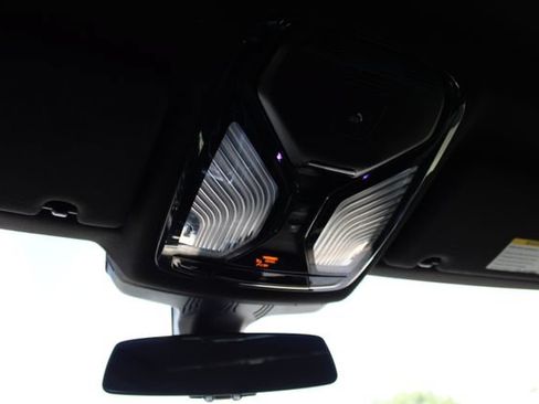 Used 2021 BMW 530i w/ M Sport Package RWD image 34
