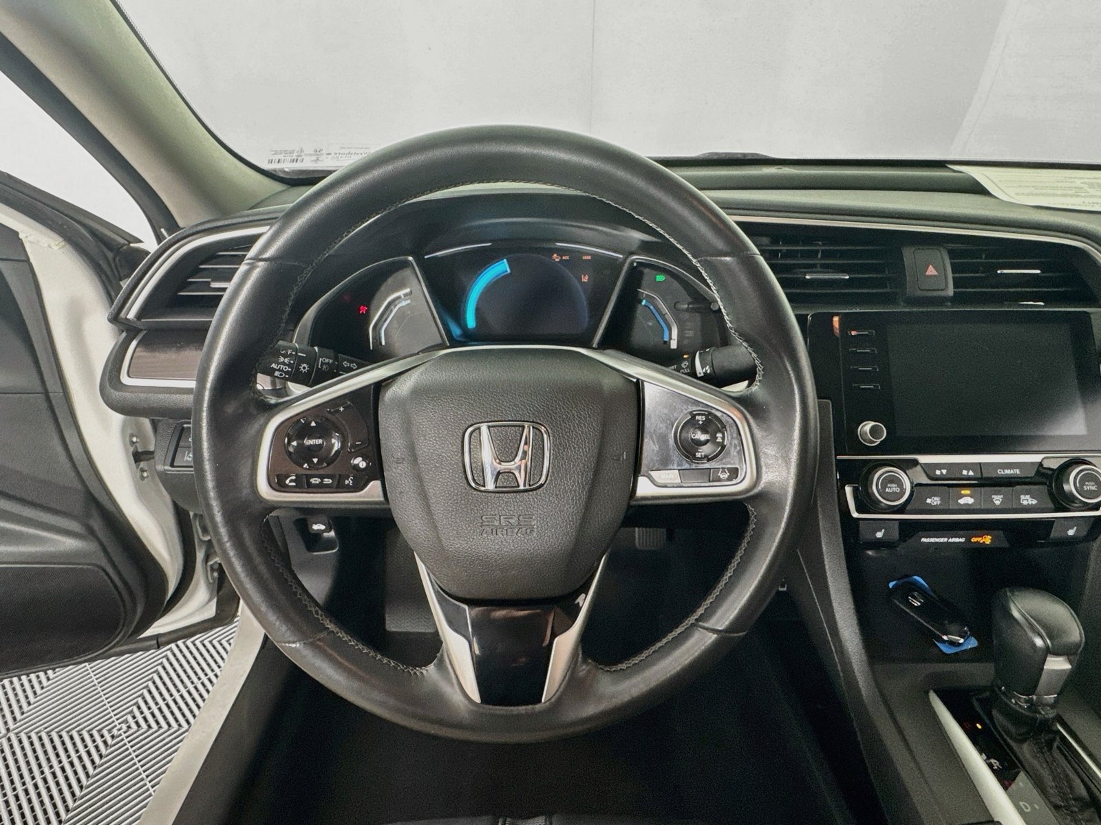 Used 2020 Honda Civic EX-L image 13