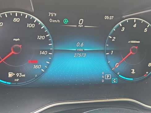 Used 2022 Mercedes-Benz GLC 300 4MATIC image 10