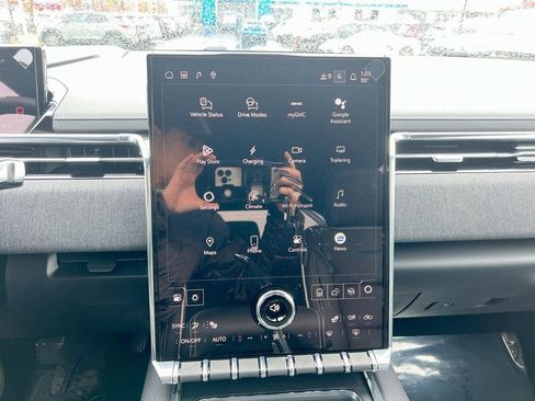 New 2026 GMC Sierra EV Elevation image 36