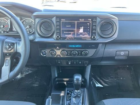 Used 2023 Toyota Tacoma TRD Off-Road image 24