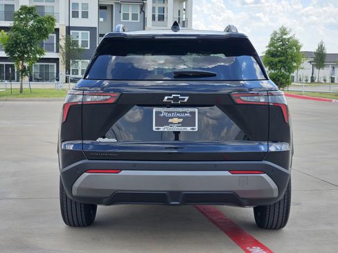 New 2027 Chevrolet Equinox LT w/ Convenience Package II FWD image 8