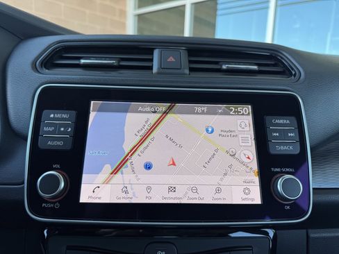 Used 2022 Nissan Leaf SV image 23