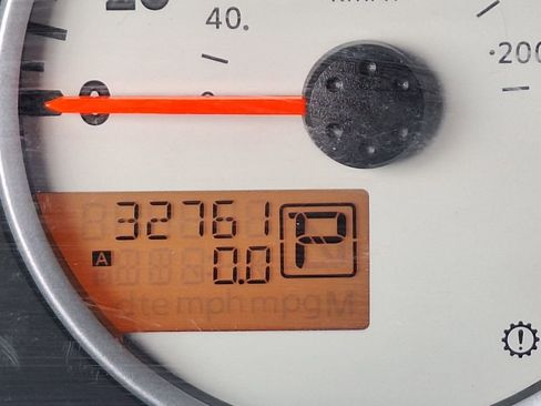 Used 2021 Nissan Frontier PRO-4X w/ Pro-4x Utility Package image 19