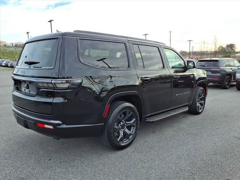 New 2026 Jeep Grand Wagoneer Limited image 4