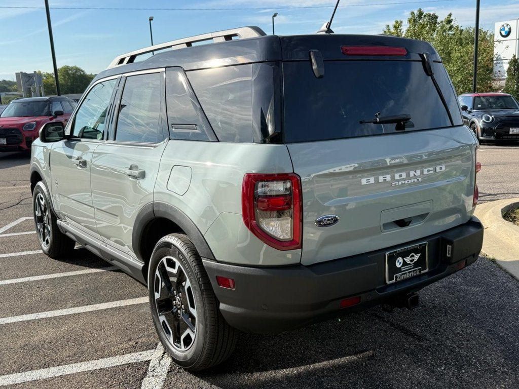 Used 2023 Ford Bronco Sport Outer Banks w/ Tech Package AWD/4WD image 6