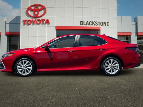 Certified 2023 Toyota Camry LE FWD image 6