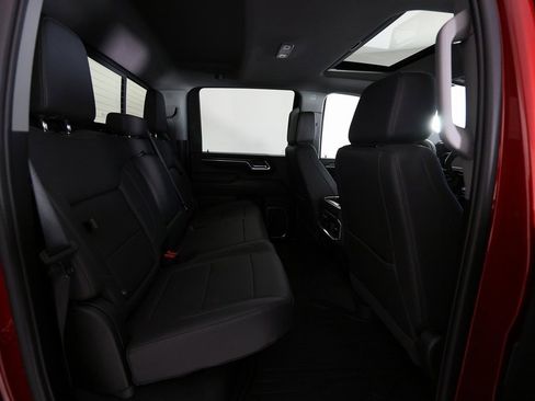 Used 2025 GMC Sierra 2500 SLT w/ SLT Premium Package image 13