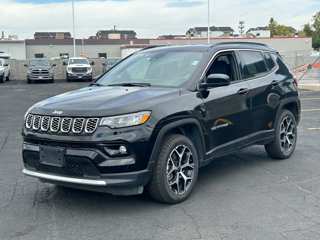 Used 2025 Jeep Compass Limited AWD/4WD image 8