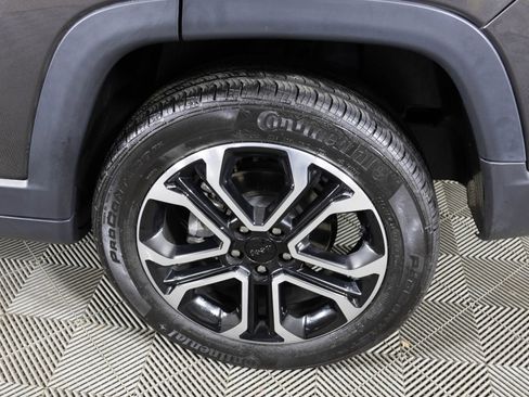 Used 2022 Jeep Compass Limited image 42