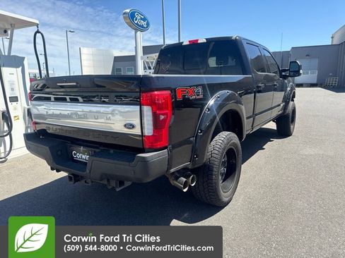 Used 2017 Ford F350 Platinum w/ Platinum Ultimate Package AWD/4WD image 9