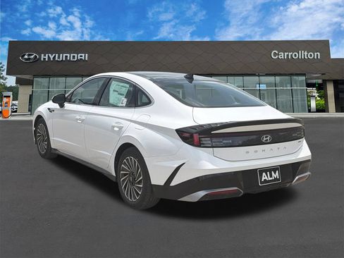 New 2026 Hyundai Sonata SEL FWD image 8