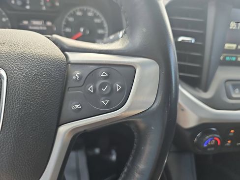 Used 2019 GMC Acadia SLE w/ LPO, Floor Liner Package FWD image 23