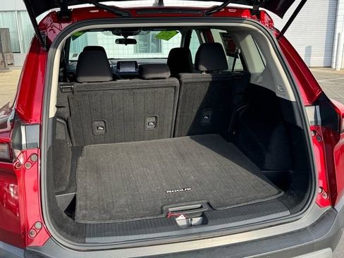 Certified 2023 Nissan Rogue S image 17