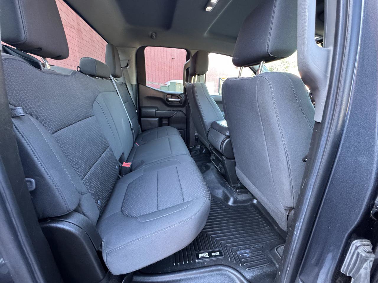 Used 2020 Chevrolet Silverado 1500 Custom w/ Custom Value Package AWD/4WD image 11