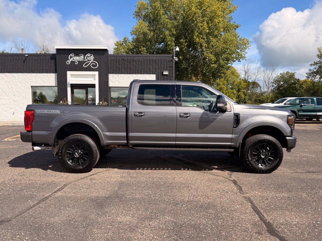 Used 2022 Ford F250 Lariat w/ Tremor Off-Road Package AWD/4WD image 3