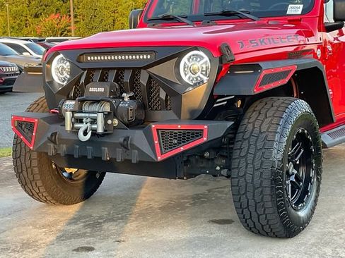 Used 2018 Jeep Wrangler Unlimited Sport S AWD/4WD image 24