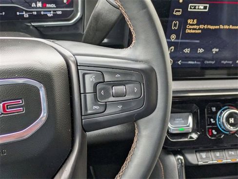 Used 2024 GMC Sierra 2500 AT4 w/ AT4 Premium Plus Package image 19