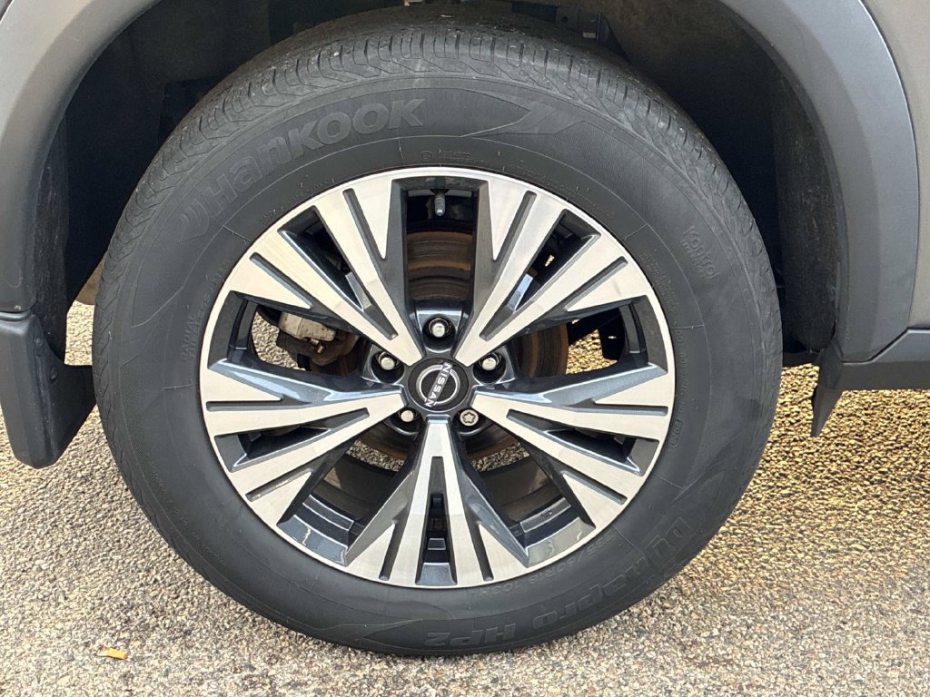 Certified 2023 Nissan Rogue SV AWD/4WD image 18