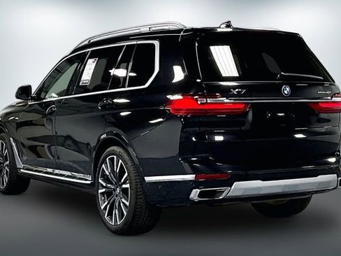 Used 2022 BMW X7 xDrive40i w/ Executive Package AWD/4WD image 6